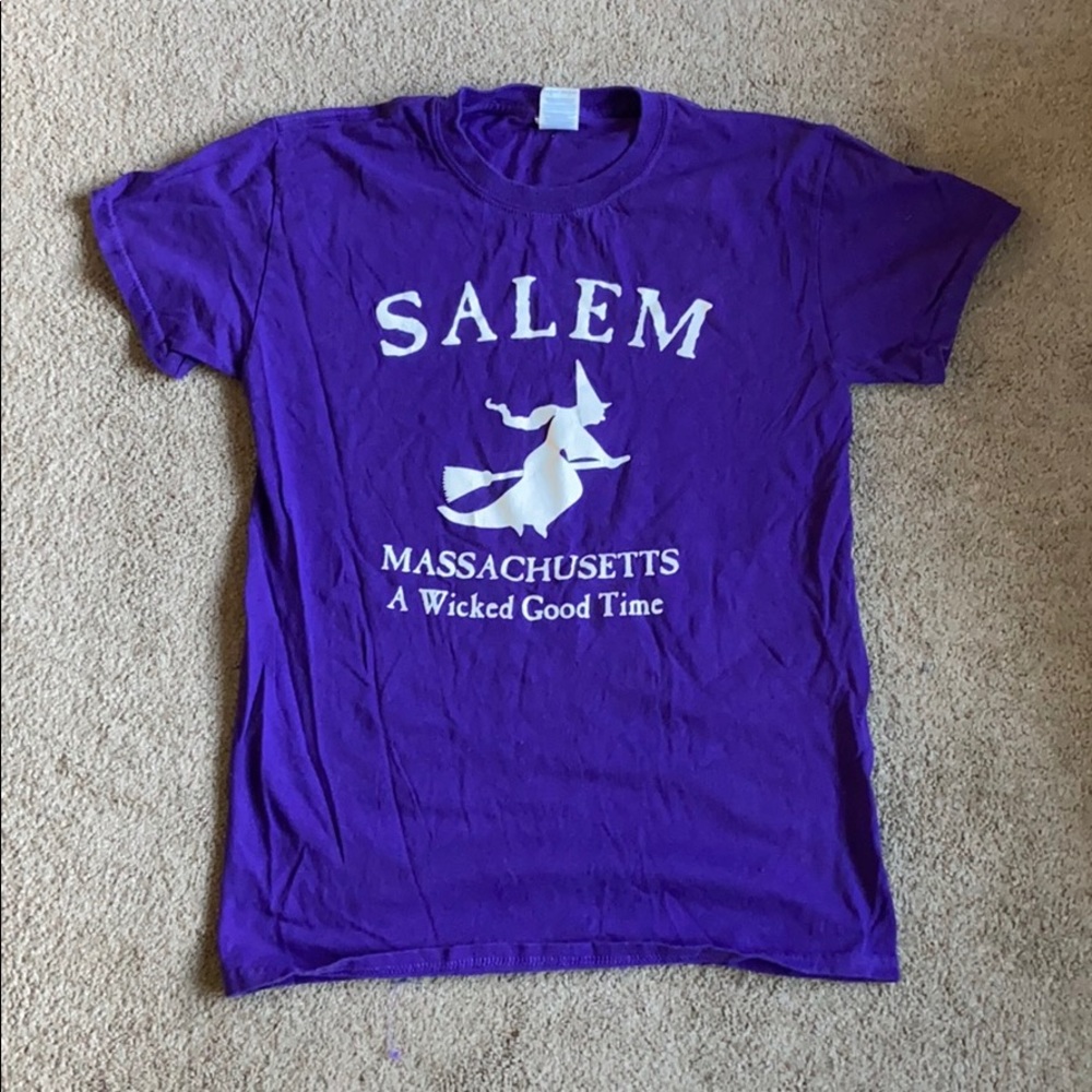 🌵3/$20• Salem Massachusetts Tee Shirt